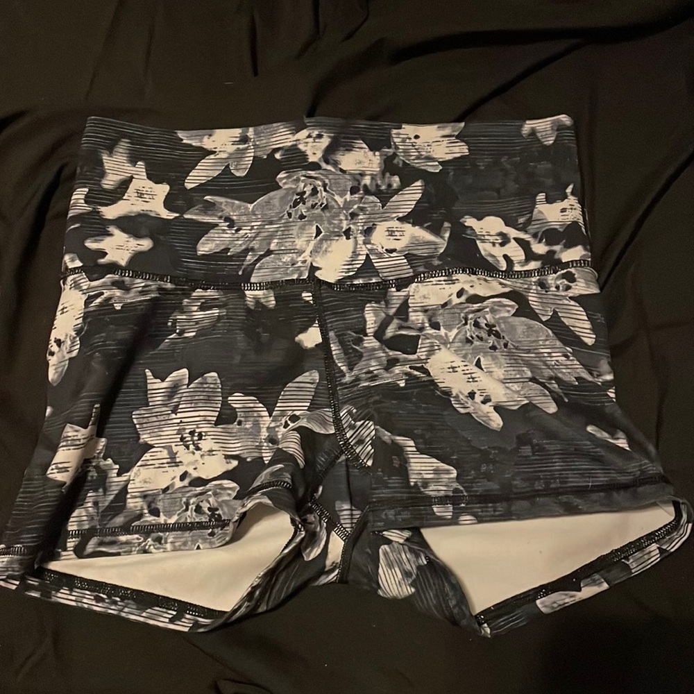 Old Navy Flower Patterned Active Shorts